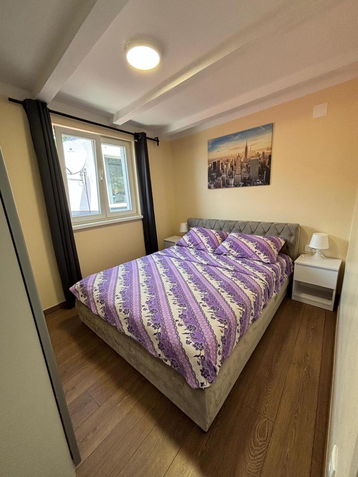 Apartmani Bosnjak สตารีกราด-ปาเคลนีซา ภายนอก รูปภาพ