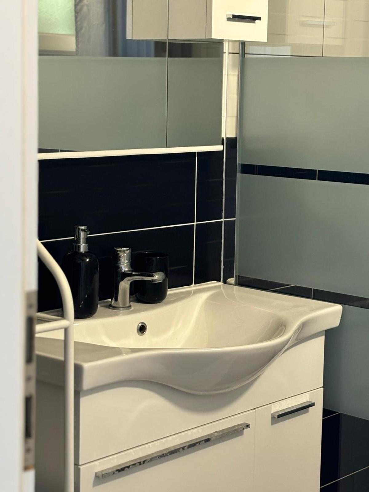 Apartmani Bosnjak สตารีกราด-ปาเคลนีซา ห้อง รูปภาพ