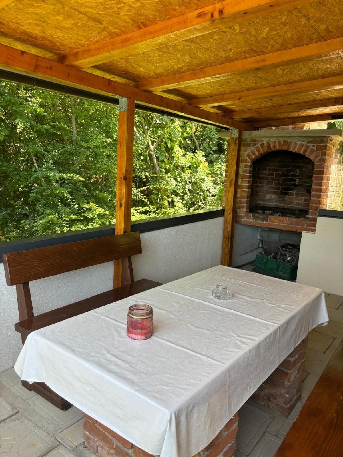 Apartmani Bosnjak สตารีกราด-ปาเคลนีซา ห้อง รูปภาพ