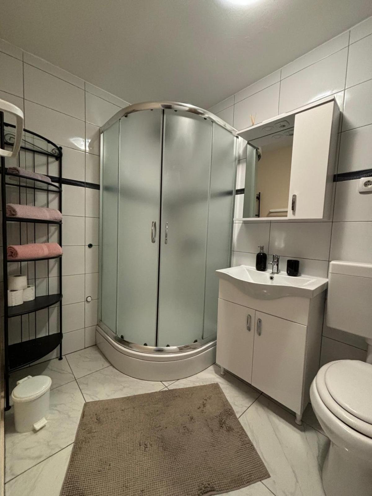 Apartmani Bosnjak สตารีกราด-ปาเคลนีซา ห้อง รูปภาพ