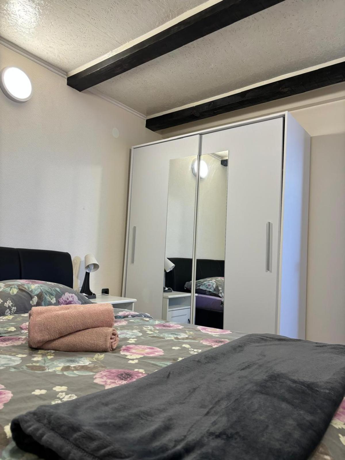 Apartmani Bosnjak สตารีกราด-ปาเคลนีซา ห้อง รูปภาพ